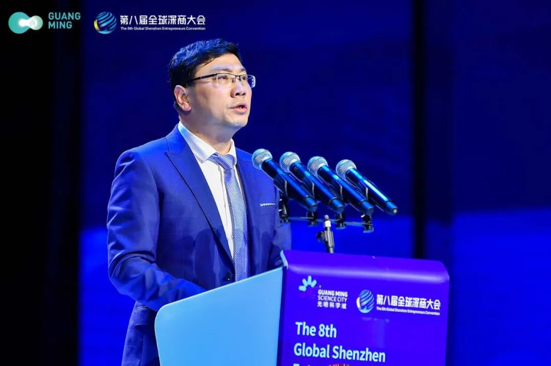 荣耀万飚：插上数智化翅膀，勇闯创新“无人区”